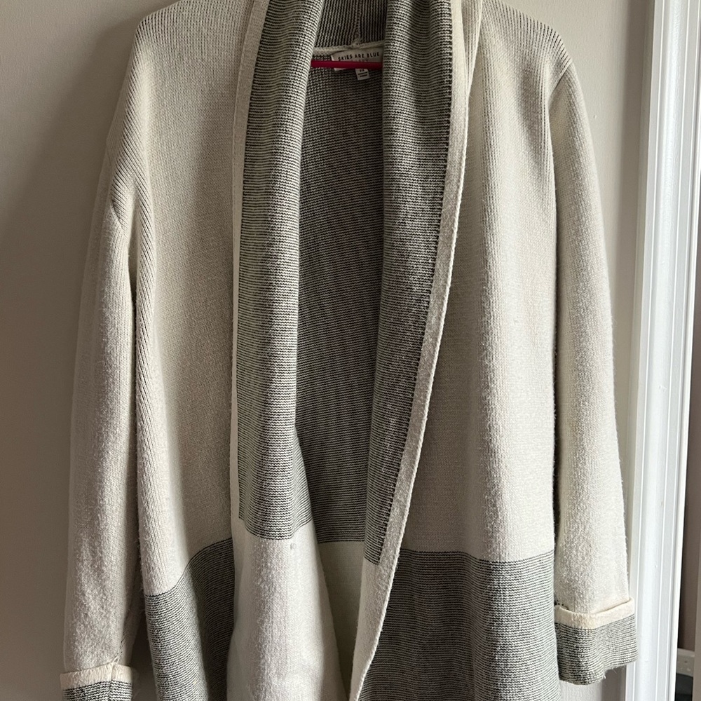 Chic Open Front Cardigan - Cream and Muted Green